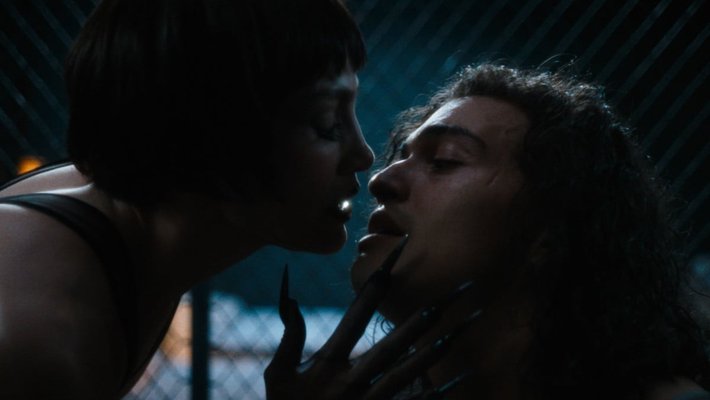 Kiss of the Spider Woman Vorschaubild des Trailers