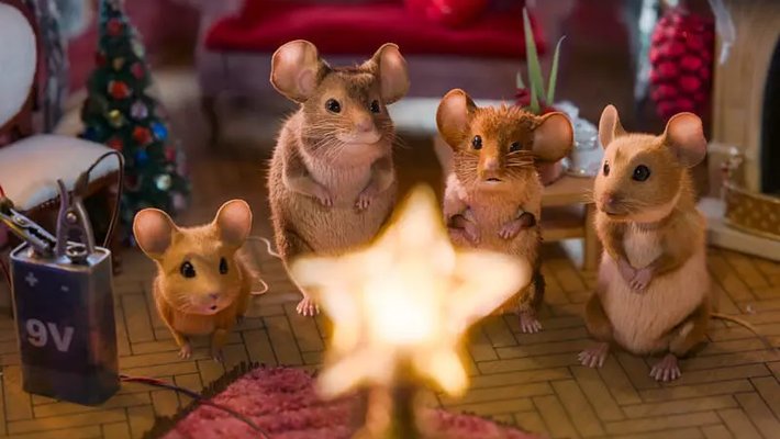 Mission: Mäusejagd – Chaos unterm Weihnachtsbaum Vorschaubild des Trailers